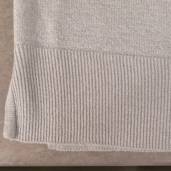 Zara top round neckline-long sleeve-grey with metallic fibers-new, never worn - Picture 6 of 11